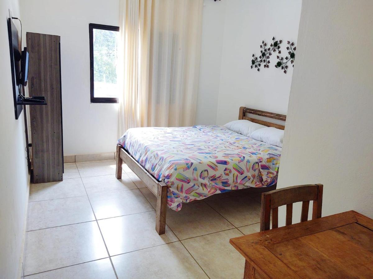 Hostel Dela Tiradentes Εξωτερικό φωτογραφία